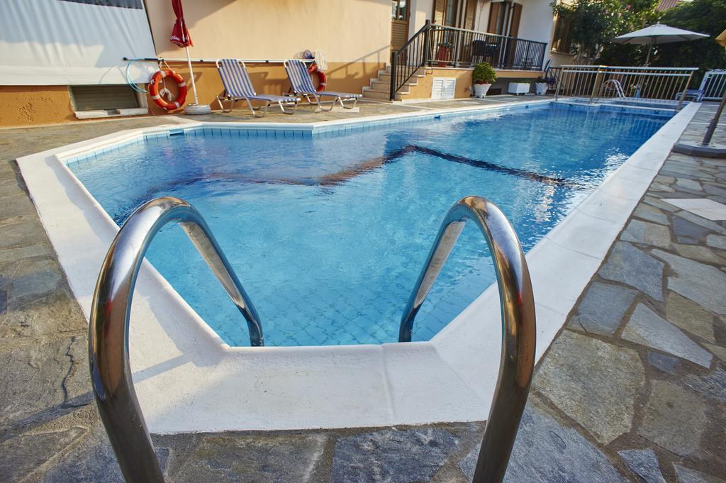 Angela Apartments Kokkari Exterior photo
